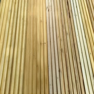 Revestimento Painel Ripado  1,5 x 1,0 -  Pinheiro de Araucária Demolição ( Valor m²)