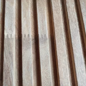 Revestimento Painel Ripado 1,5 x 1,0 -  Cumarú  Champanhe Cerne Extra( Valor m²)