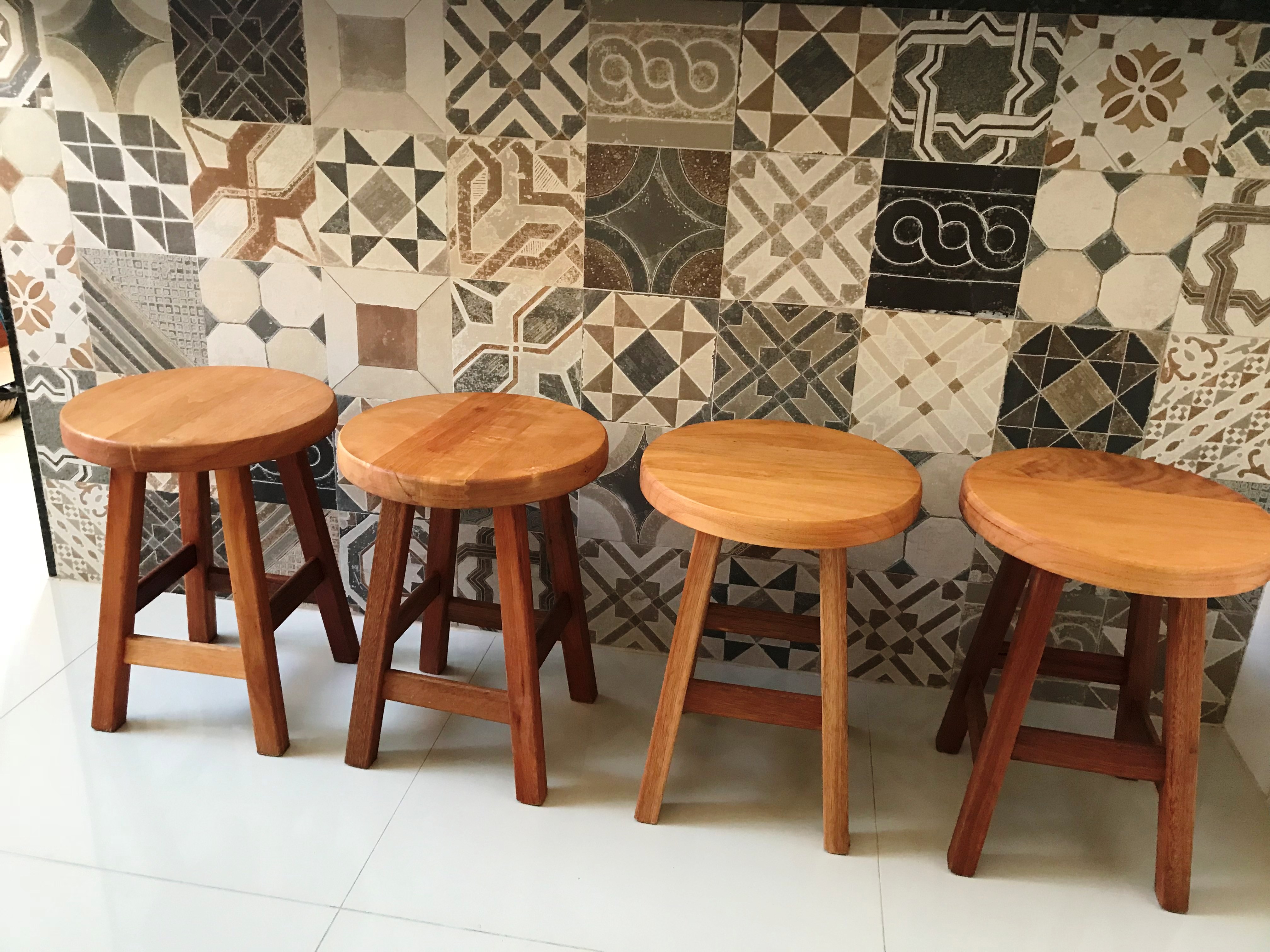 Kit 4 Banqueta Baixa alt.45 cm em Madeira Maciça